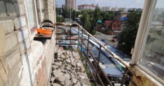 Демонтаж балкона Нерюнгри, цена от 2961 руб.