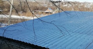 Демонтаж поликарбоната с крыши в Нерюнгри - услуги по доступной цене от 624 рублей