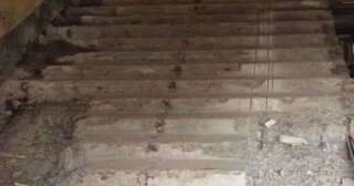 Демонтаж ступеней в Нерюнгри: гранитные, деревянные, ЖБ - расценка в смете от 312 руб.